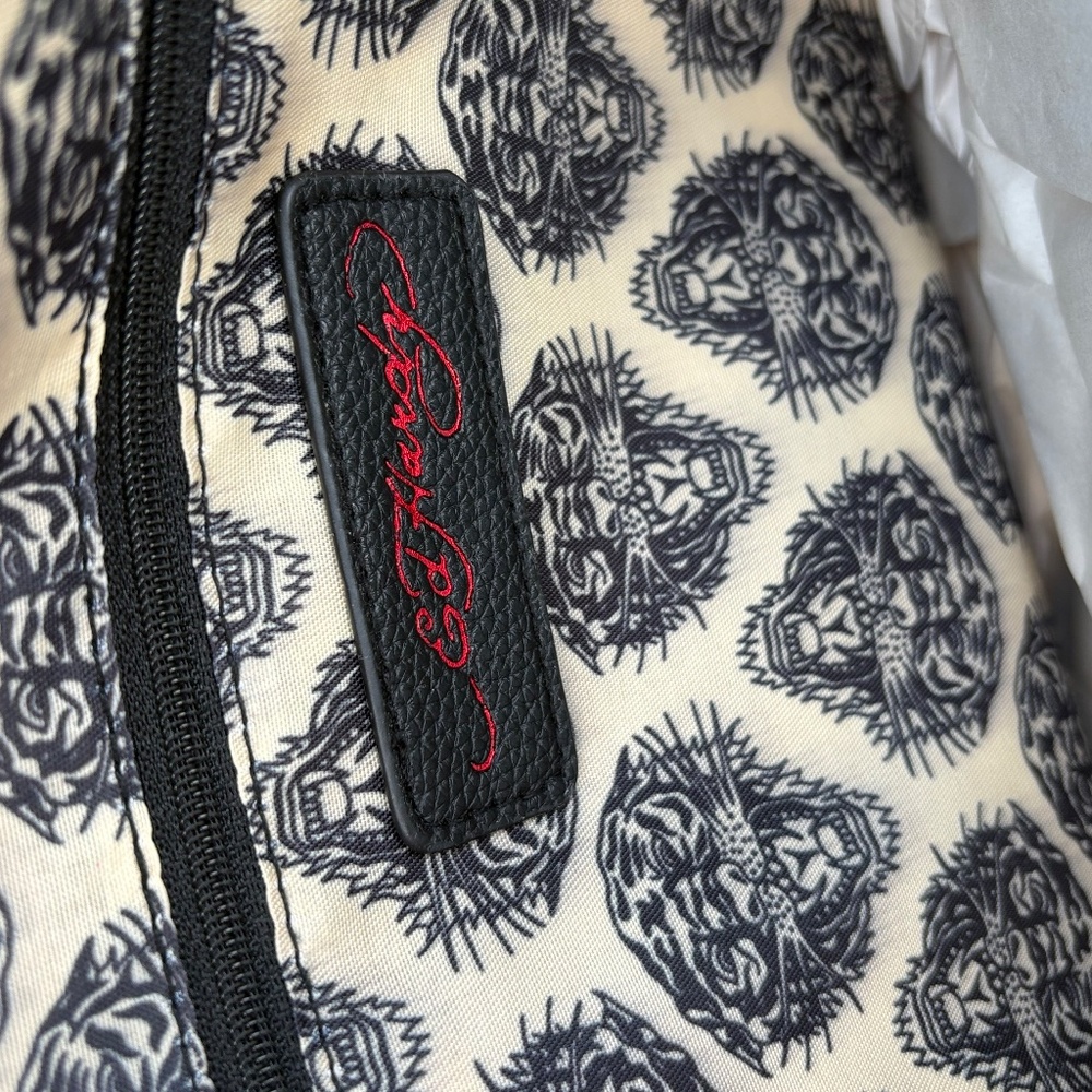 NWT-Ed Hardy Skull & Roses Duffel Bag | Tattoo Art Print | Y2K Alternative Trave - Picture 5 of 6